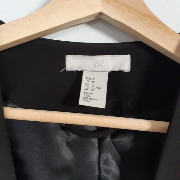 Crop long sleeve tux style jacket - Picture 3 of 5